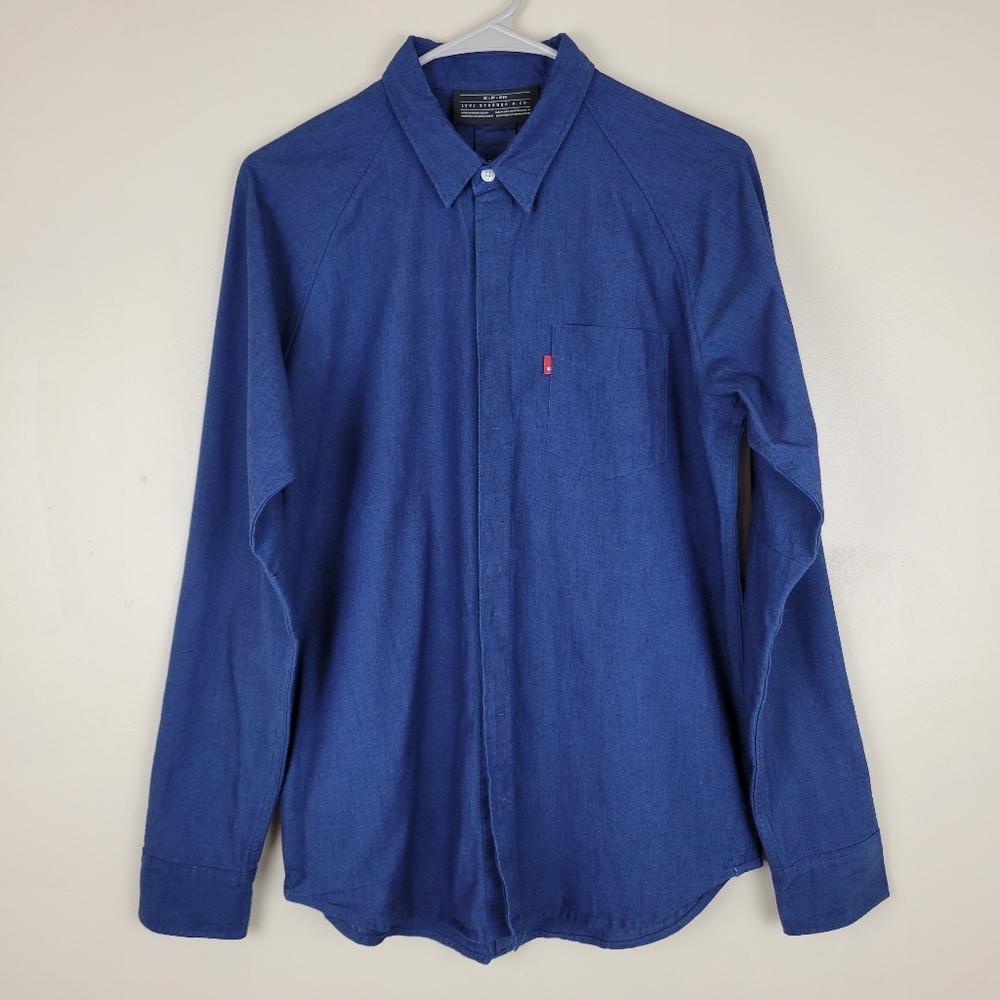 Levi's chambray shirt